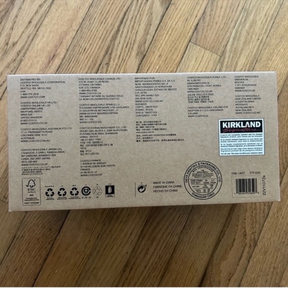 NWT Kirkland Signature Logo Slide Sandal BLACK - MEN sizes - Picture 8 of 8